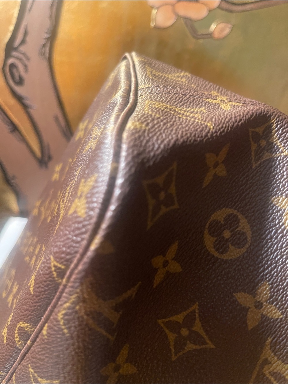 Louis Vuitton Neverfull - Picture 9 of 17